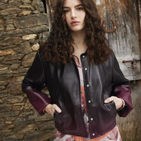 Vegan Leer Kleurverloop wine &ndash; Ombre vegan leer voor jassen &amp; accessoires