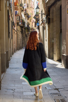 Novita Eixample-vest &ndash; zomers lang vest in Hehku-garen