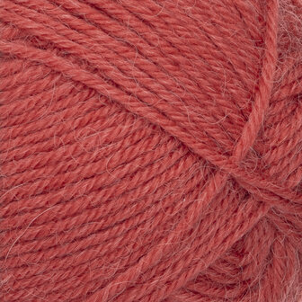 Nalle Alpakka 5311 lingonberry porridge