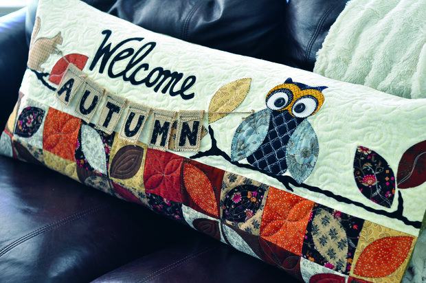 Kimberbell Home Welcome Autumn! pillow 