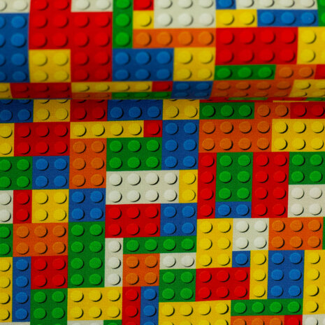 Tricot met Lego-print – Stoere rekbare stof, 150 cm breed
