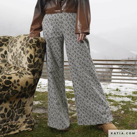 Katia Flannel Cotton Print Bee Different Flowers – 100% katoen