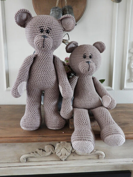 XXL Funny Bear Basic Taupe (staand of zittend)