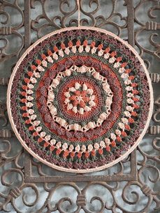 Haakpakket Funny Mandala Autumn 30 cm Haakpakket Funny Mandala Autumn 30 cm